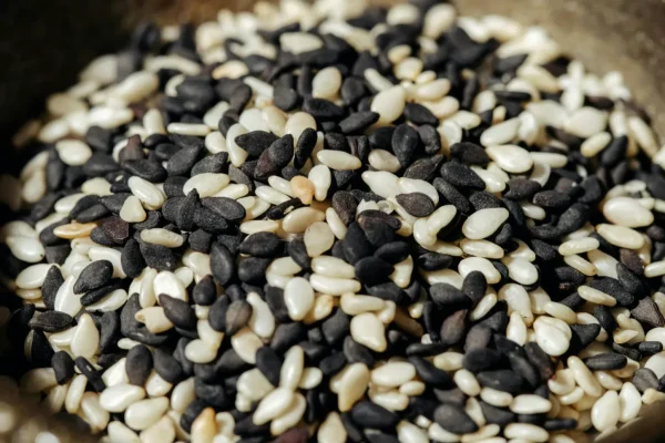 White and Black Sesame Seeds